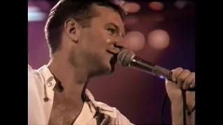 Simple Minds - Alive and Kicking (Live In Verona)