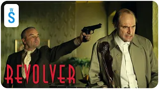 Revolver (2005) | Scene: Sorter