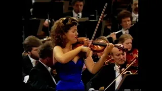 ANNE SOPHIE MUTTER (LIVE), Violin Concerto in A minor, Op. 82, Alexander Glazunov