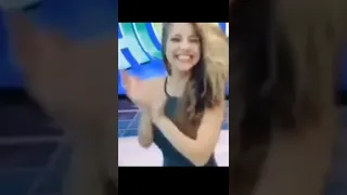 Dançarina do Faustão em "momento íntimo"