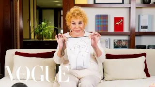 Ornella Vanoni rivela cosa custodisce nella sua borsa | Vogue Italia