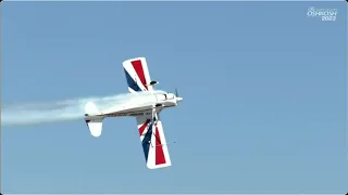 RJ Gritter's Decathlon aerobatic display @ Oshkosh (Friday) - Narrated by Pete Muntean