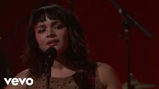 Norah Jones - Little Broken Hearts (Live)