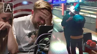 Mads Hansen og Erik Follestad på bowling (med skjult kamera)