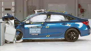2022 Honda Civic sedan updated moderate overlap crash test (extended footage)
