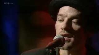 R.E.M. - Losing My Religion [Live on the Late Show 1991]