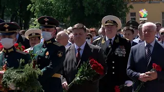 В День памяти и скорби в Подольске возложили цветы к мемориалам