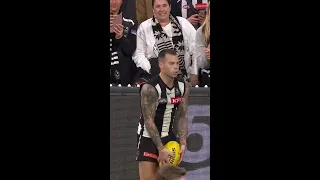 Jamie Elliott's goal after the siren to win the game #afl #jamieelliott #collingwood #essendon