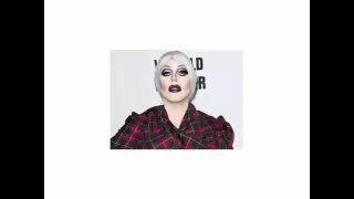 Dead dandelion - Taxidermy - Sharon Needles