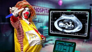 LA MAMA DE @RONALDMCDONALDS ESTA EMBARAZADA DEL PAYASO IT👶🍼