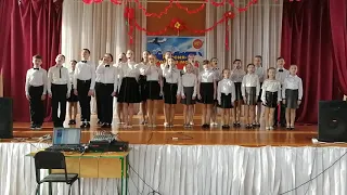 "Мальчишки-мальчишки" муз.А.Островский, сл. И.Шаферан.