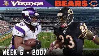 Peterson Duels Hester in Big Play Battle! (Vikings vs. Bears, 2007) | NFL Vault Highlights