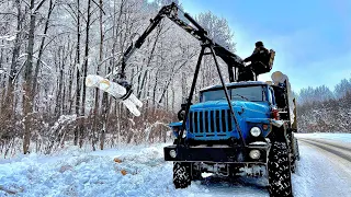 Урал(фишка) на вывозе Леса.