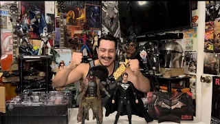 HotToys Knightmare Batman & Black Suit Superman Figure Unboxing