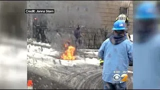 Repeated Manhole Explosions Plague Manhattan This Winter