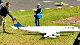 AIRBUS A340-300 GIGANTIC SCALE RC AIRLINER MODEL FULL DISPLAY FLIGHT DEMO / Jetpower Messe 2015