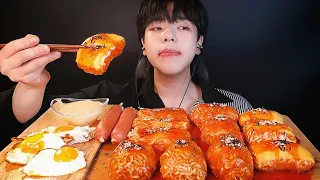 Oh, I'm crazy again. Buldakssam eating show!🔥 Buldak Rice Paper Mukbang Asmr