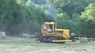 Dozer 230 lánctalpas mozgásban, Göcseji Mg-i Géptalálkozó 2017., v170805-4-044