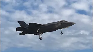 F-35 Lightning II performing an aerial display over RAAF base Williamtown on 18/7/23.