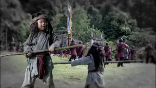 【Kung Fu Movie】 The beggar boy is a martial arts prodigy, killing thousands of Japanese pirates.
