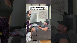 She totally fell for it 🤣 #funny #prank #couple #comedycouple