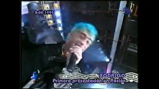 Rodrigo - Yerba Mala / En vivo primera presentación en Pasión Tropical (8 de agosto del año 1999)