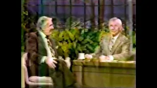 The Tonight Show - Johnny and Ed Debate Snits Vs. Sharks - Mar 18, 1981