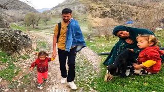 Qasim's farewell to his uncle's family and night journey home