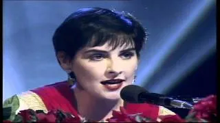 Enya : Book of Days (Live at BBC Top of the Pops 1992) HD