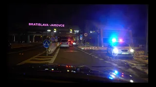 Driving through the Austrian-Slovakian border at night from Rastplatz Potzneusidl to Dunajská Streda