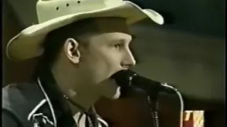 Hank Williams III performing in the late 90 s at the ryman