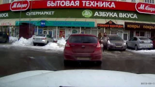 Забыл поставить на Ручник! Автоприколы.  Видео подборка.