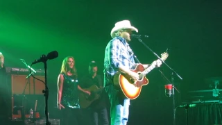 ~Toby Keith  ~"Wacky Tobaccy" Live in Durant OK