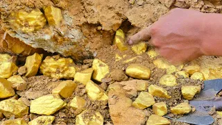 Gold Hunting! Searching for Treasures worth millions from Huge Gold Nuggets, Gold Panning,