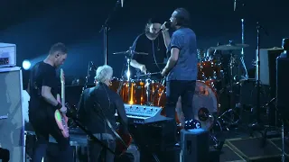 PEARL JAM  :  "Given to Fly"   (Josh Klinghoffer on drums) -  OAKLAND, CALIFORNIA  (May 12, 2022)