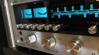 MARANTZ model 2275 vintage amplifier