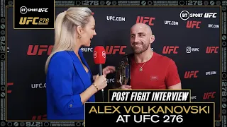Alexander Volkanovski wins the Max Holloway trilogy fight! 🏆 | UFC 276 Post Fight Interview