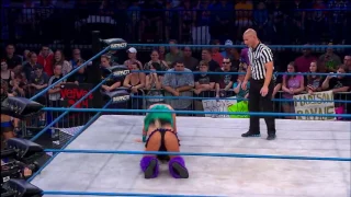 Madison Rayne Stomp Scissor to Angelina Love