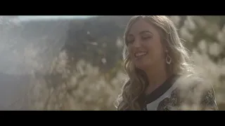 Janie Bay ft. Elandré - Die Einde (Official Video)