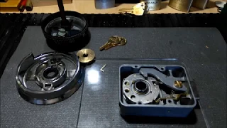 (82) Unboxing and mounting a Sargent and Greenleaf 6741 Safe lock
