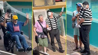 Tom The Famous Seaworld Mime - Tom The Mime ( P11 )