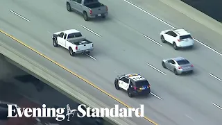 Driver leads authorities on freeway chase in Los Angeles