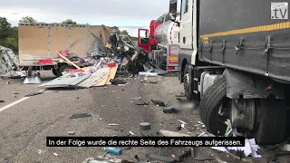 A6 gleicht nach Unfall einem Trümmerfeld