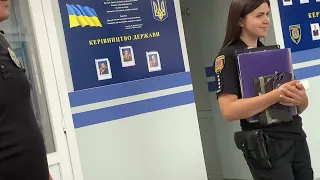 Вільний поліцейський вільної поліції Березівки бажає нового Міністра МВС.