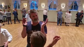 Sätila Bygdegård 15/9 2022 CHARLIES ork. Dansen heter Parisepolka..