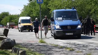 Stram kurs afholdte forholdvis rolig demonstration i Ringparken. 16/6-20