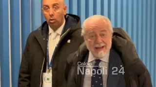 De Laurentiis si rivolge ai giornalisti dopo Napoli Barcellona 1-1