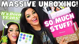 MASSIVE UNBOXING! A Whole MONTH of Boxes!! | 5 March Boxes & Try On!