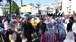 Митинг верующих УПЦ МП под Верховной Радой