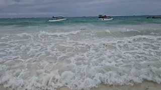 Zanzibar - Ocean Indyjski podczas przypływu (Tanzania)